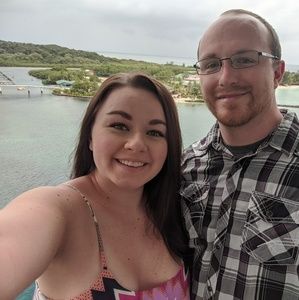 Meet your Posher, Kendra